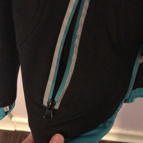 Ski-type jacket - Picture 5 of 5